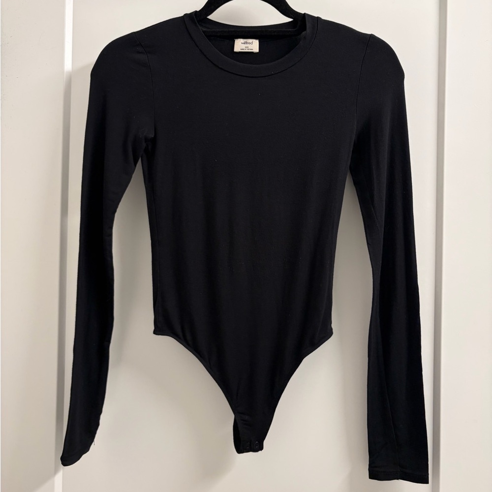 Aritzia (Wilfred) Black Long Sleeve Bodysuit